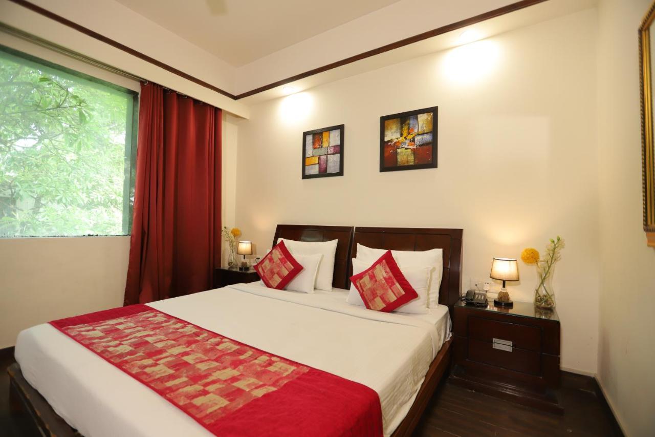 The Picasso Residency - Naraina New Delhi Hotel Bagian luar foto