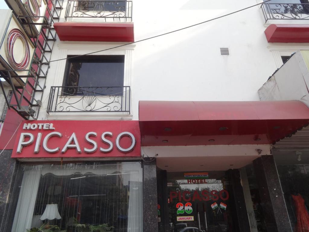 The Picasso Residency - Naraina New Delhi Hotel Bagian luar foto